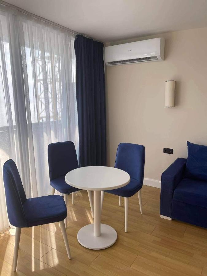 Batumi Rest Apartament Apartment ภายนอก รูปภาพ